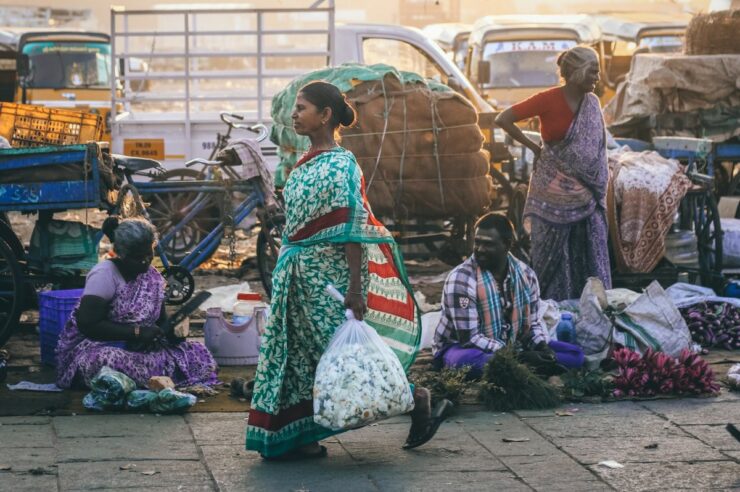 Image for ‘People are doing so much’: the Facebook group helping vulnerable people in India